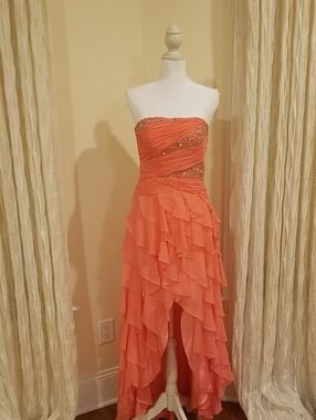 Caché RARE Strapless Coral Ruffle Tiered Beaded High-Low Prom Dress Gown Sz 8